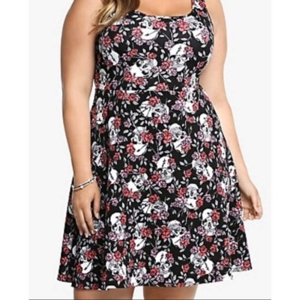 TORRID Skull Rose Sleeveless Skater Dress Whimisgoth Grunge Black Pink Sz 1